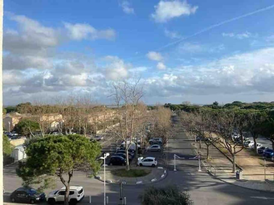 Carnon Plage : Bel Appartement Bien Citue มอกิโอ ภายนอก รูปภาพ
