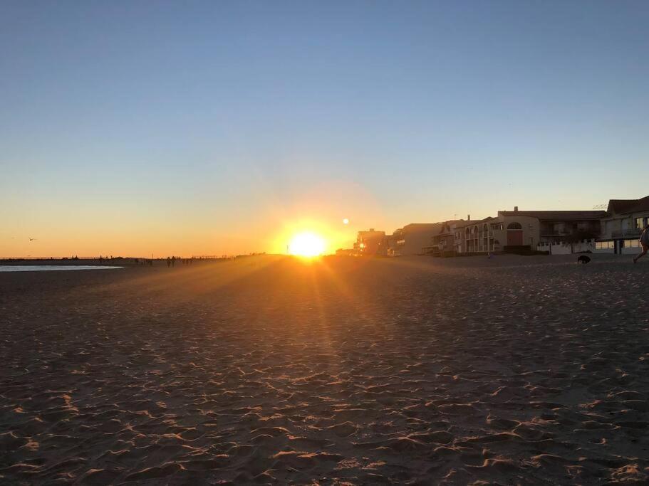 Carnon Plage : Bel Appartement Bien Citue มอกิโอ ภายนอก รูปภาพ